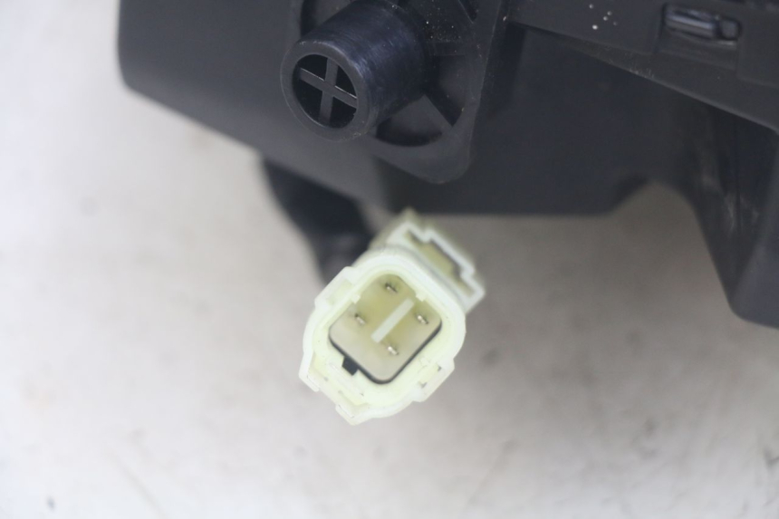 photo de FRONT HEADLIGHT MOTRAC URBAN 4T 50 (2016 - 2024) - Additional view of the item