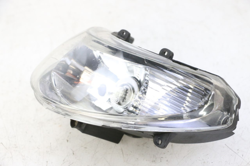 photo de HEADLIGHT PEUGEOT V-CLIC VCLIC 50 (2007 - 2013) - Technical close-up
