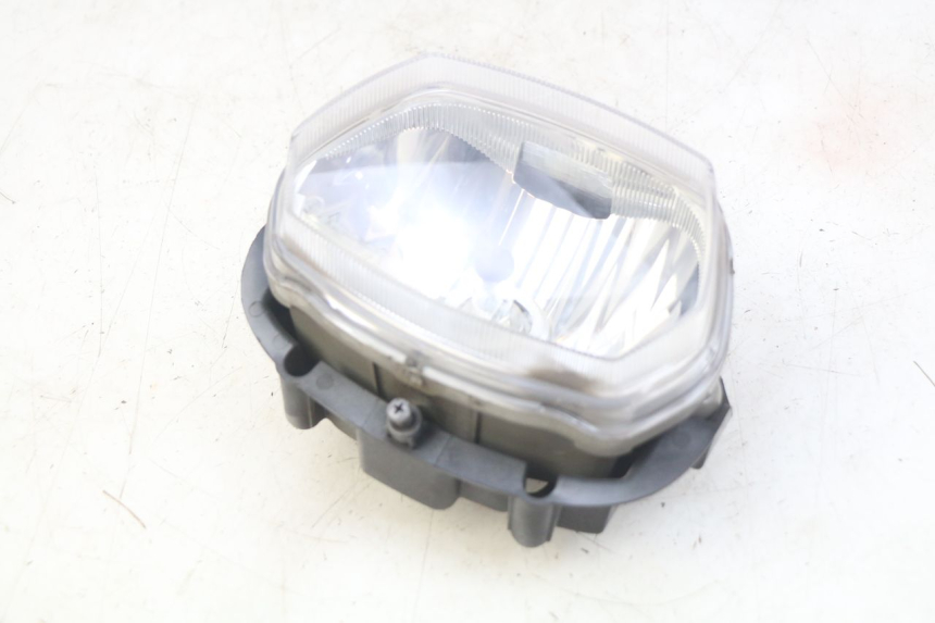 photo de FRONT HEADLIGHT PIAGGIO VESPA SPRINT 2T 50 (2014 - 2018) - Checked used part