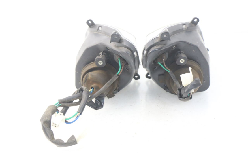 photo de FRONT HEADLIGHT EUROCKA VIRTUALITY GT 4T 50 (2011 - 2017) - Surface and material condition