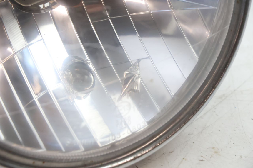 photo de HEADLIGHT DAELIM VJ ROADWIN 125 (2004 - 2007) - Component detail