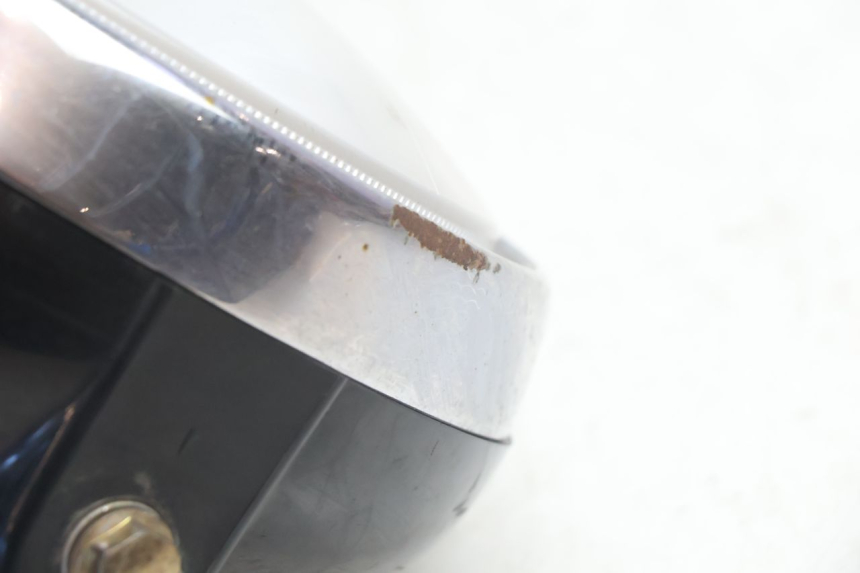 photo de HEADLIGHT DAELIM VJ ROADWIN 125 (2004 - 2007) - Surface and material condition