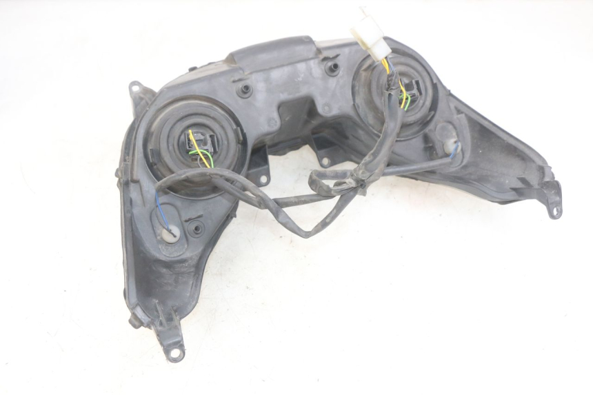 photo de FRONT HEADLIGHT YAMAHA XMAX X-MAX 125 (2006 - 2009) - Technical close-up