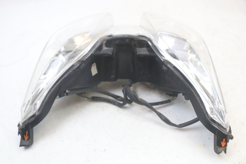 photo de FRONT HEADLIGHT YAMAHA XMAX X-MAX 125 (2006 - 2009) - Product overview