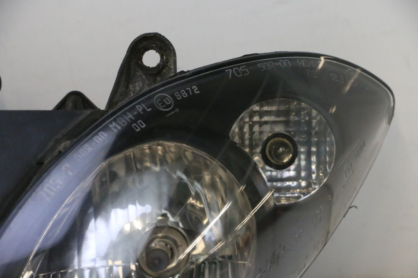 photo de HEADLIGHT PIAGGIO X9 AMALFI 180 (2000 - 2003) - Alternative perspective