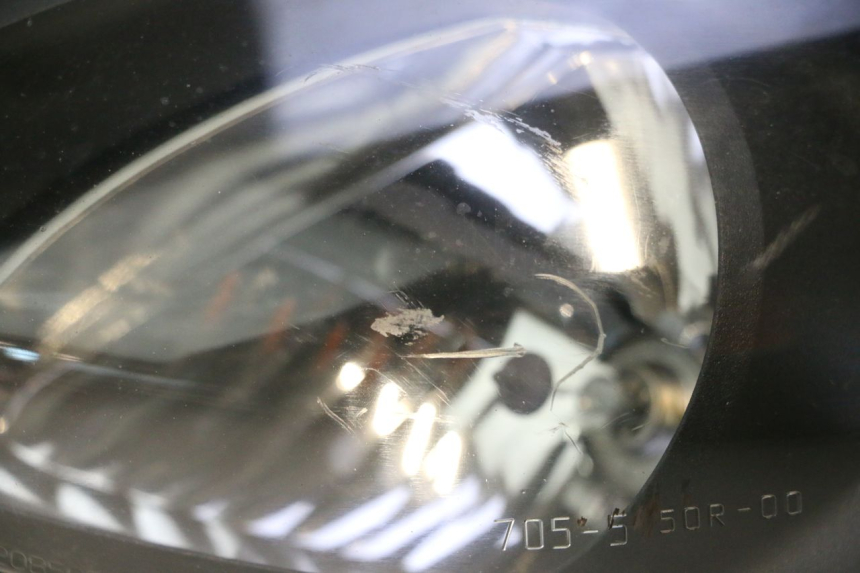 photo de HEADLIGHT PIAGGIO X9 AMALFI 180 (2000 - 2003) - Fixing points details