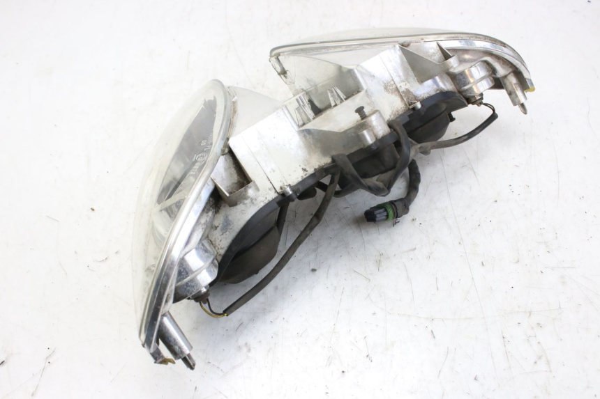 photo de FRONT HEADLIGHT PIAGGIO X9 EVOLUTION 250 (2003 - 2007) - Checked used part
