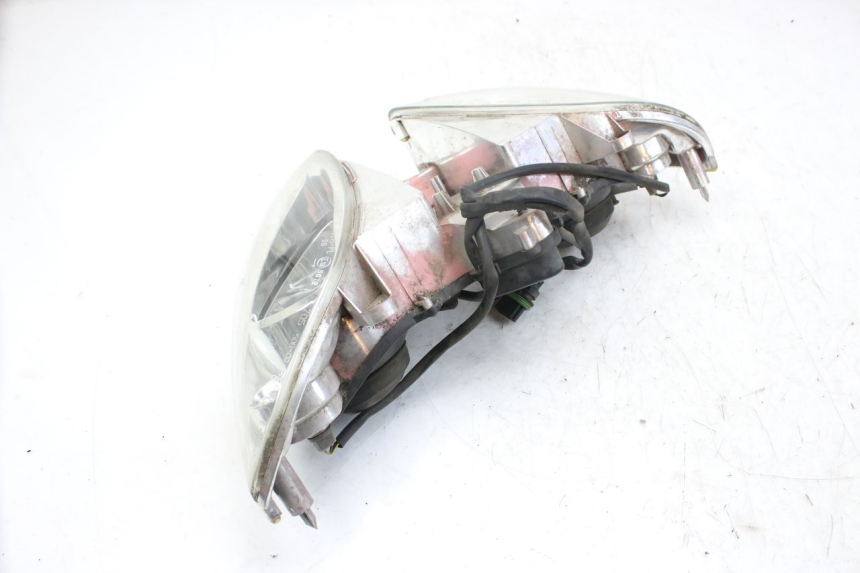 photo de FRONT HEADLIGHT PIAGGIO X9 EVOLUTION 125 (2003 - 2007) - Zoom on usage condition