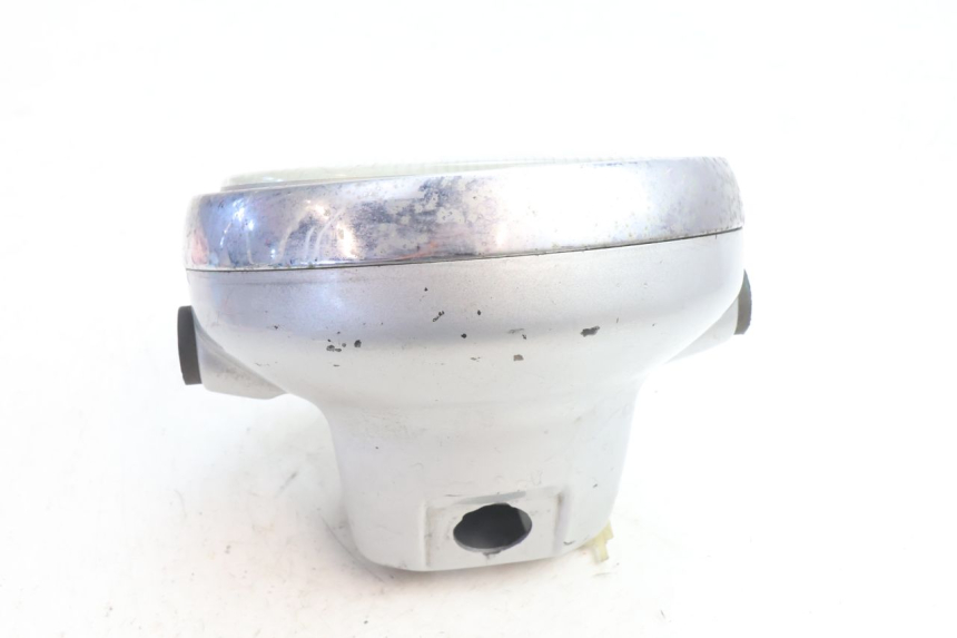 photo de HEADLIGHT YAMAHA XJR 1300 (1998 - 2002) - Technical close-up
