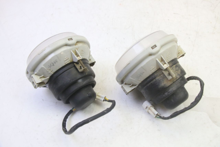 photo de HEADLIGHT YAMAHA YFM GRIZZLY 550 (2008 - 2015) - Fixing points details