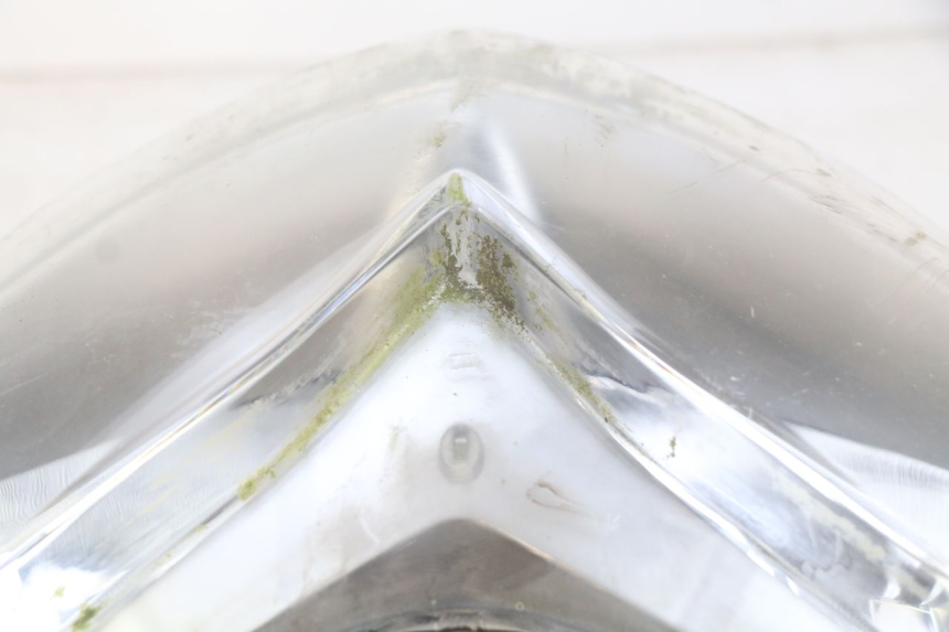 photo de FRONT HEADLIGHT YAMAHA YP MAJESTY 400 (2004 - 2008) - Zoom on usage condition