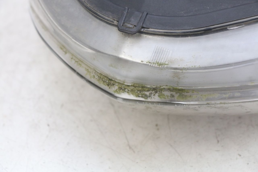 photo de FRONT HEADLIGHT YAMAHA YP MAJESTY 400 (2004 - 2008) - Alternative perspective