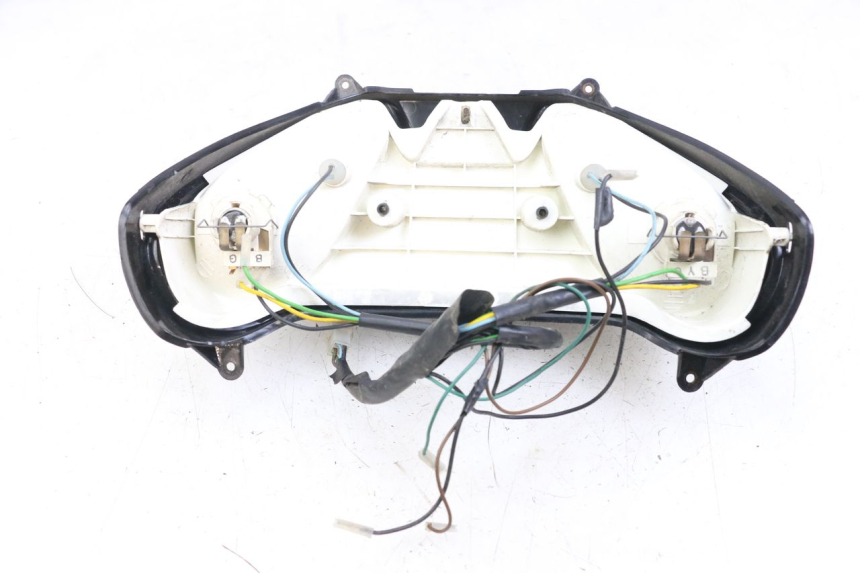 photo de FRONT HEADLIGHT YAMAHA YP MAJESTY 125 (2002 - 2006) - Fixing points details