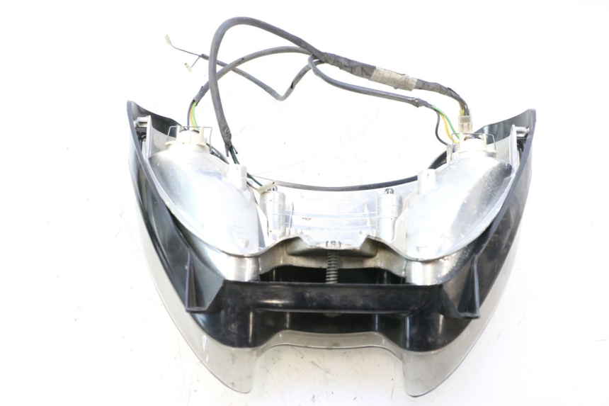 photo de HEADLIGHT YAMAHA YP MAJESTY 125 (1998 - 2001) - Product overview