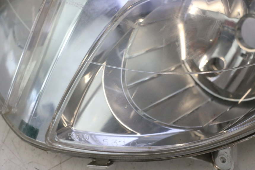 photo de FRONT HEADLIGHT YAMAHA YP MAJESTY 125 (2007 - 2010) - Additional view of the item