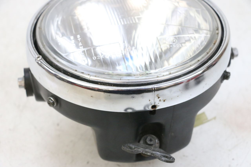 photo de HEADLIGHT KAWASAKI ZR 7 750 (1999 - 2004) - Alternative perspective