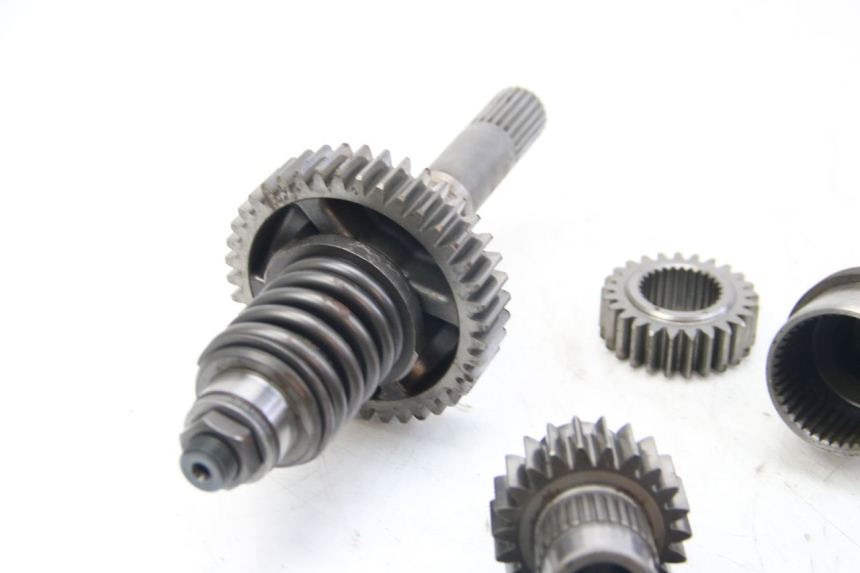 photo de TRANSMISSION SPROCKET SUZUKI BURGMAN 650 (2002 - 2004) - Alternative perspective