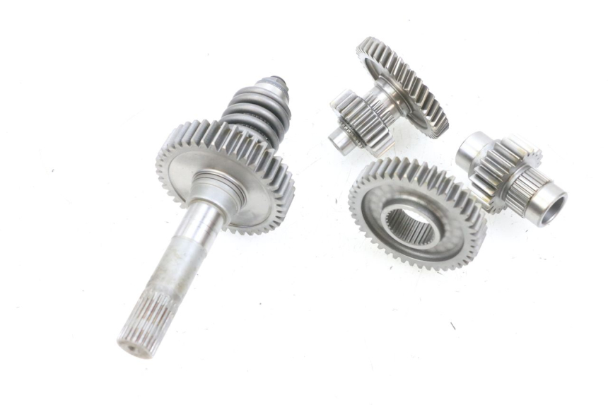 photo de TRANSMISSION DRIVE GEAR SHAFT SUZUKI BURGMAN 650 (2013 - 2020) - Alternative perspective