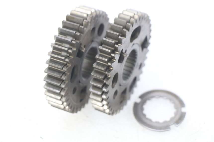 photo de TRANSMISSION SPROCKET HONDA CBF 500 (2004 - 2007) - Component detail