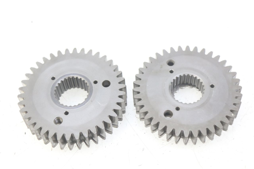 photo de TRANSMISSION SPROCKET HONDA CBF 500 (2004 - 2007) - Zoom on usage condition