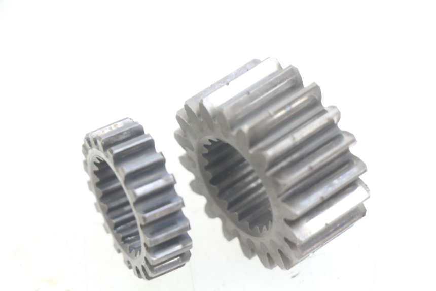 photo de TRANSMISSION SPROCKET HONDA CM 125 (1983 - 2003) - Component detail