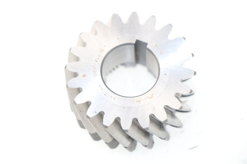 photo de TRANSMISSION DRIVE GEAR SHAFT HYOSUNG COMET GTR 125 (2007 - 2014) - Component detail