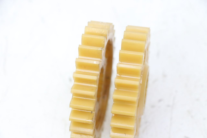 photo de TRANSMISSION DRIVE GEAR SHAFT APRILIA ETX 125 (1998 - 2002) - Zoom on usage condition