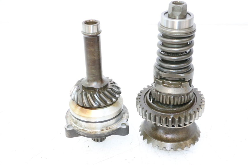 photo de TRANSMISSION DRIVE GEAR SHAFT YAMAHA FJR 1300 (2001 - 2005) - Component detail