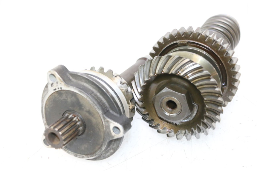 photo de TRANSMISSION DRIVE GEAR SHAFT YAMAHA FJR 1300 (2001 - 2005) - Alternative perspective