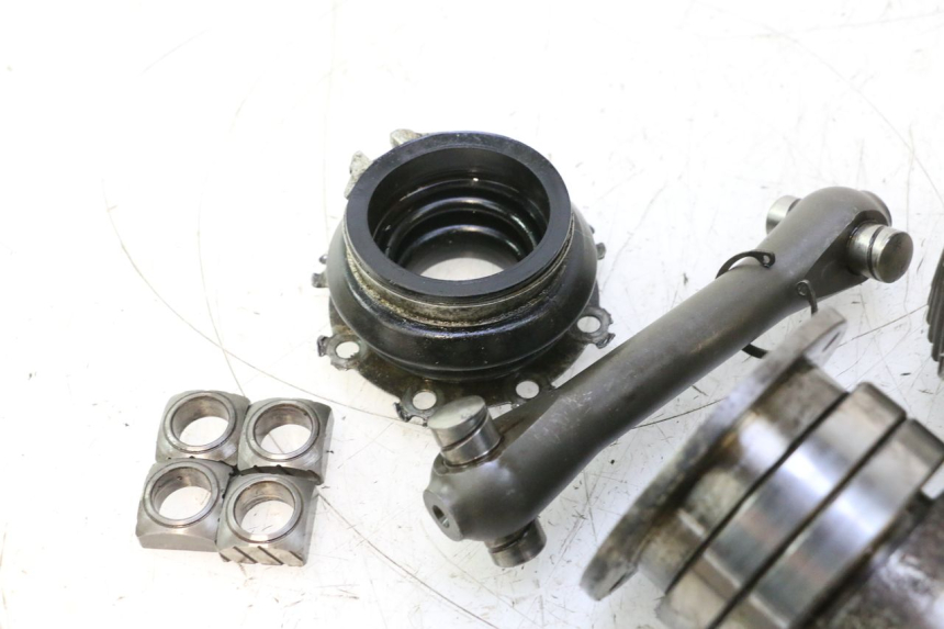 photo de TRANSMISSION SPROCKET GILERA GP 800 (2007 - 2013) - Additional view of the item