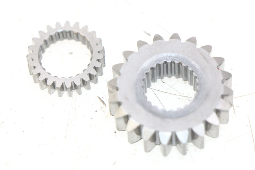 photo de TRANSMISSION SPROCKET KAWASAKI KX 85 (2001 - 2013) - Component detail