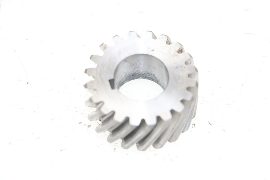 photo de TRANSMISSION SPROCKET RIEJU MRT 50 (2009 - 2017) - Zoom on usage condition