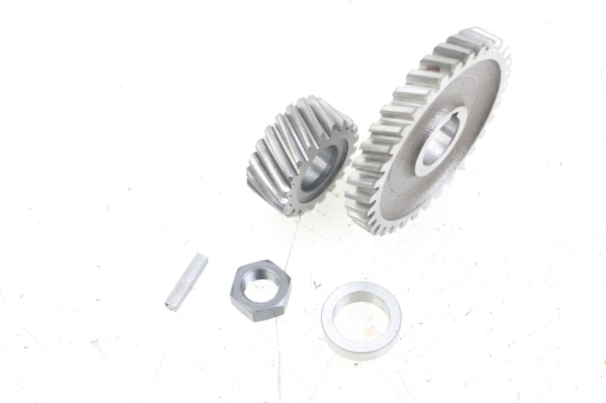 photo de TRANSMISSION DRIVE GEAR SHAFT RIEJU MRT 50 (2018 - 2021) - Zoom on usage condition