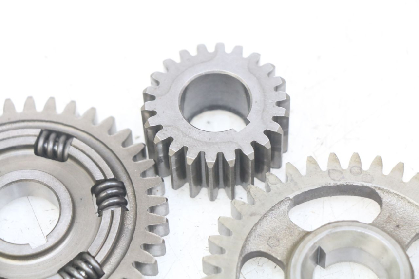 photo de TRANSMISSION SPROCKET YAMAHA SR 125 (1982 - 2003) - Alternative perspective