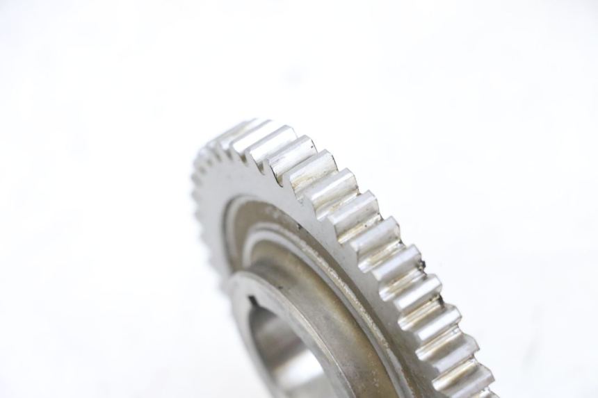 photo de TRANSMISSION DRIVE GEAR SHAFT KYMCO ZING 125 (1997 - 2003) - Zoom on usage condition