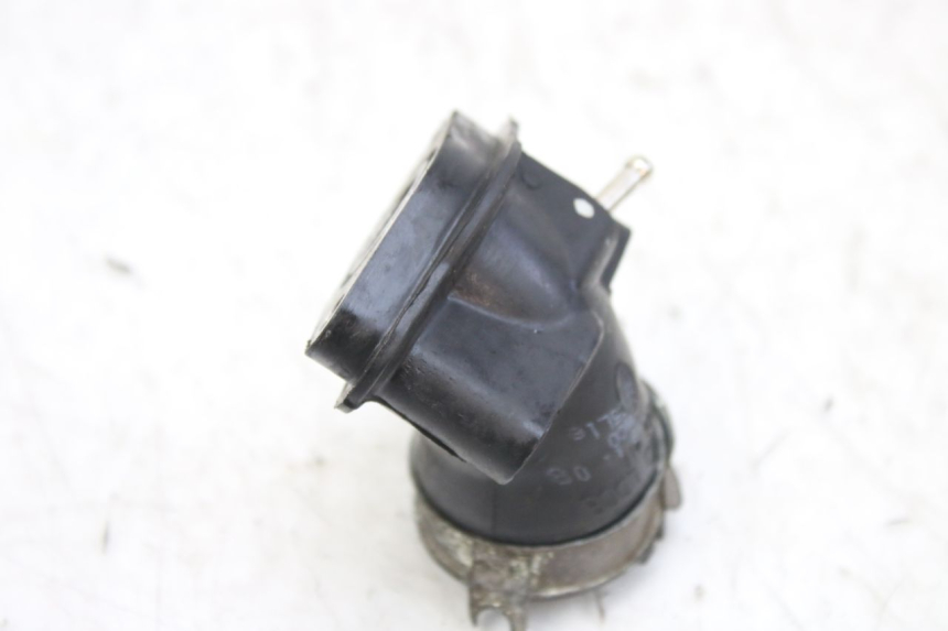 photo de INTAKE MANIFOLD KYMCO AGILITY 4T 50 (2018 - 2022) - Zoom on usage condition