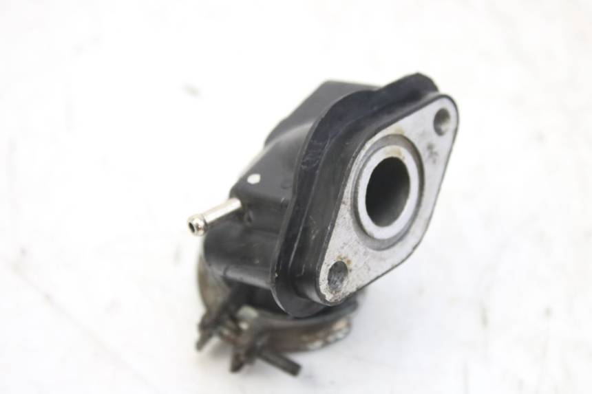photo de INTAKE MANIFOLD KYMCO AGILITY 4T 50 (2018 - 2022) - Alternative perspective