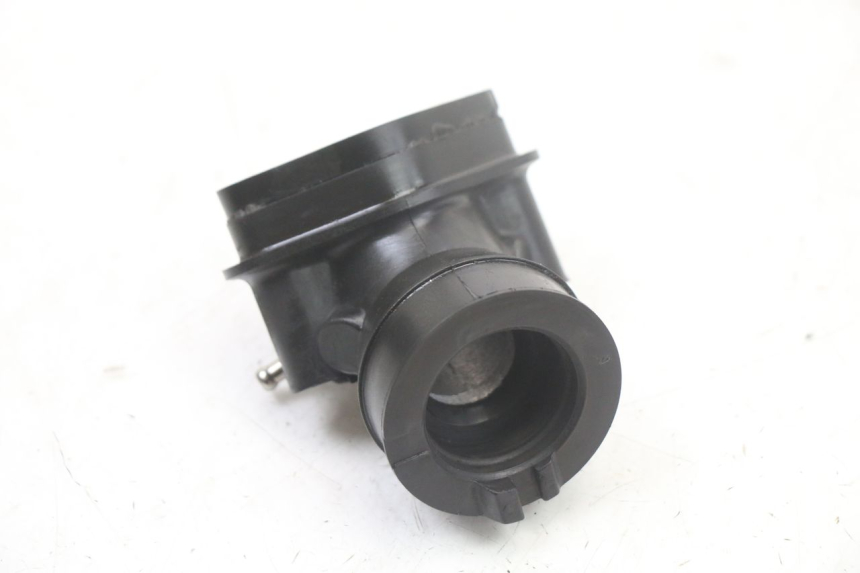 photo de INTAKE MANIFOLD KYMCO AGILITY 4T 50 (2018 - 2022) - Technical close-up