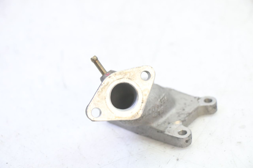 photo de INTAKE MANIFOLD KYMCO AGILITY NAKED RENOUVO 2T 50 (2011 - 2018) - Zoom on usage condition