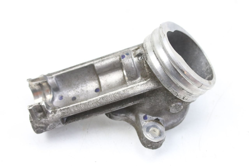 photo de INTAKE MANIFOLD SUZUKI AN BURGMAN 400 (2006 - 2010) - Zoom on usage condition