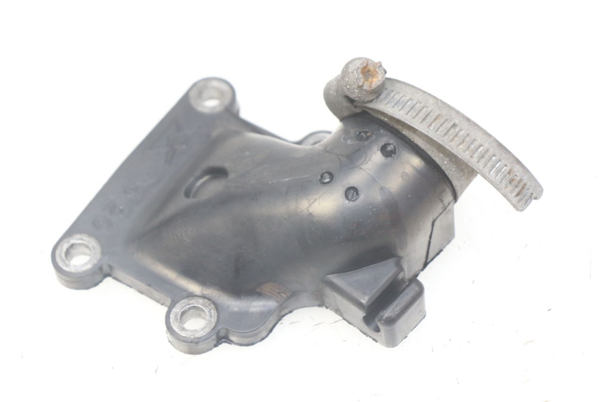 photo de INTAKE PIPE MBK BOOSTER SPIRIT 50 (1996 - 1999) - Zoom on usage condition