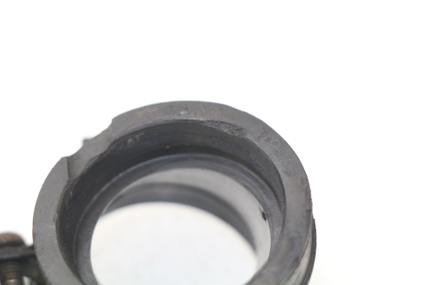 photo de INTAKE MANIFOLD HONDA CBF 500 (2004 - 2007) - Zoom on usage condition