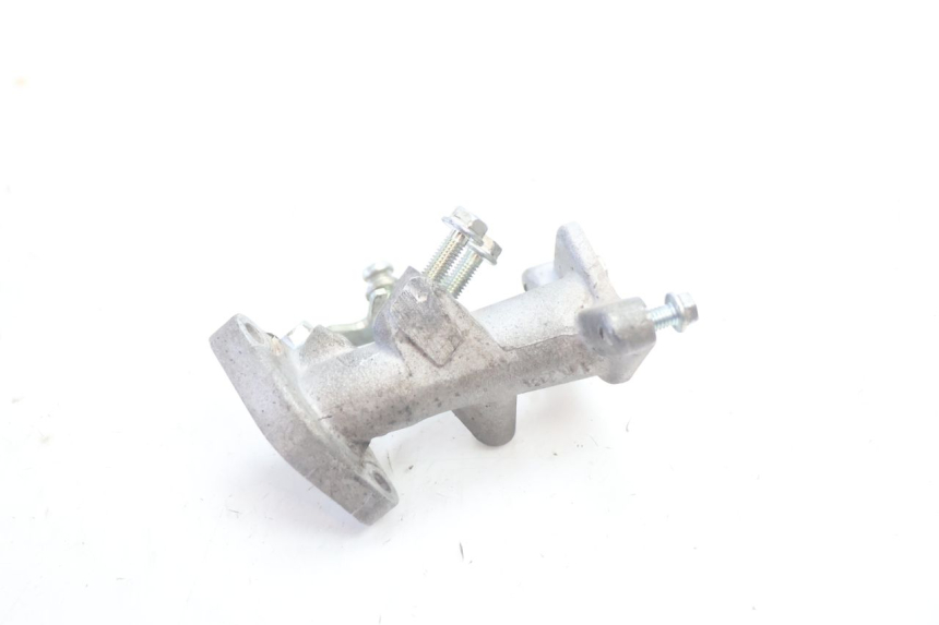 photo de INTAKE PIPE HONDA CRF CR-F 125 (2020 - 2021) - Technical close-up