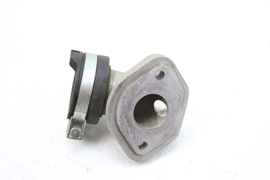 photo de INTAKE MANIFOLD YAMAHA CYGNUS X INJECTION 125 (2007 - 2013) - Zoom on usage condition