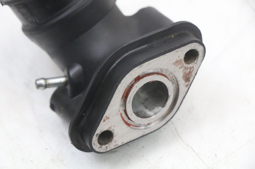 photo de INTAKE MANIFOLD KYMCO DINK 4T 50 (2007 - 2018) - Product overview