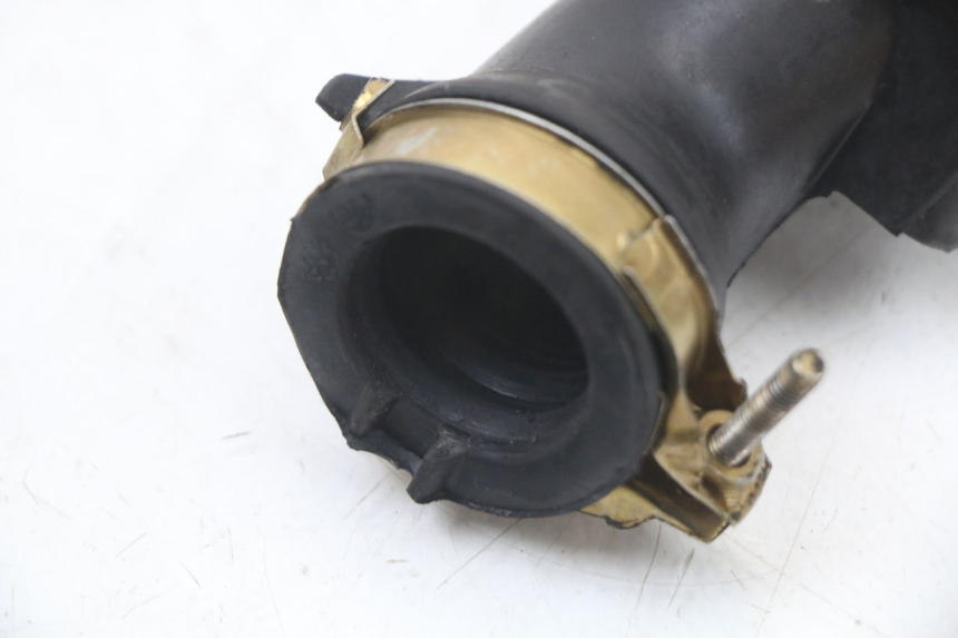 photo de INTAKE MANIFOLD SYM FIDDLE 3 III 50 (2014 - 2020) - Technical close-up