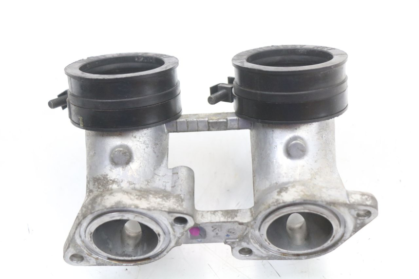 photo de INTAKE PIPE HONDA FJS SILVER WING SILVERWING 400 (2005 - 2008) - Technical close-up