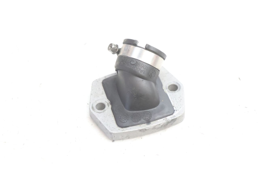 photo de INTAKE MANIFOLD PIAGGIO FLY 2T 50 (2004 - 2017) - Main view