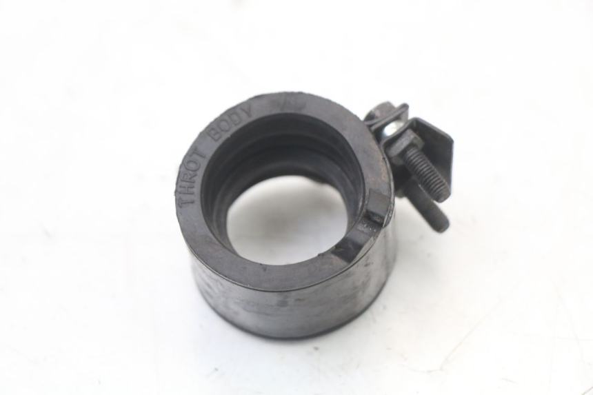 photo de INTAKE PIPE HONDA FES S-WING SWING 125 (2007 - 2015) - Technical close-up