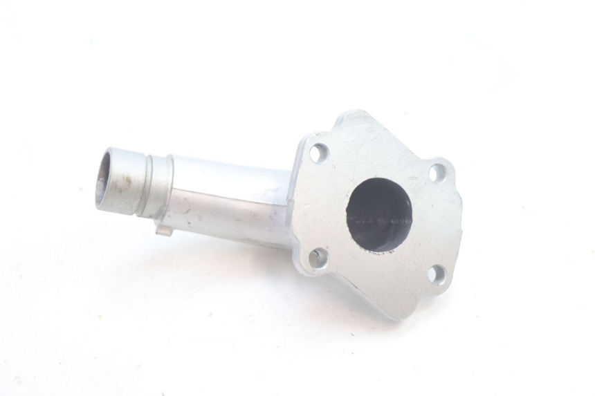 photo de INTAKE PIPE KEEWAY HURRICANE 50 (2006 - 2019) - Alternative perspective